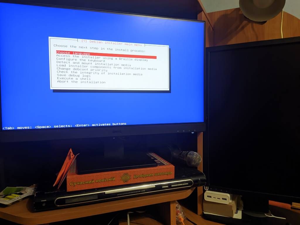 Console view works fine somehow out of the box