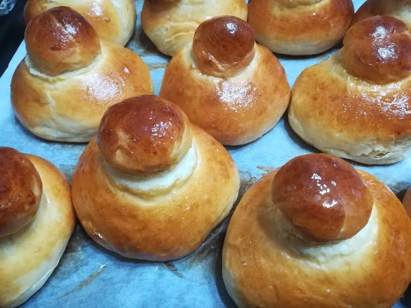 Brioches siciliane col tuppo