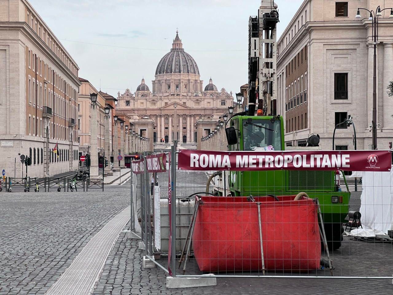 METRO C: IL PUNTO SULL’OPERA DELL’ASSESSORE PATANÉ

Dalle nuove stazioni ai nuovi treni, l’assessore alla mobilità fa un maxi punto sullo stato dei lavori.