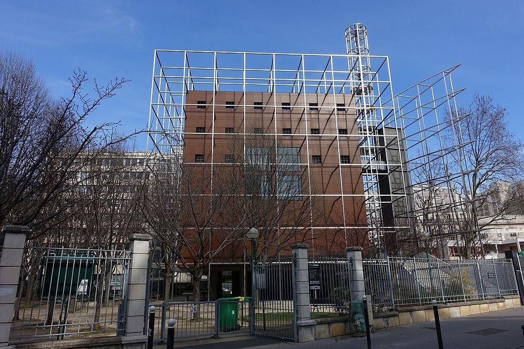Notre Dame de l'Arche d'Alliance, Parigi