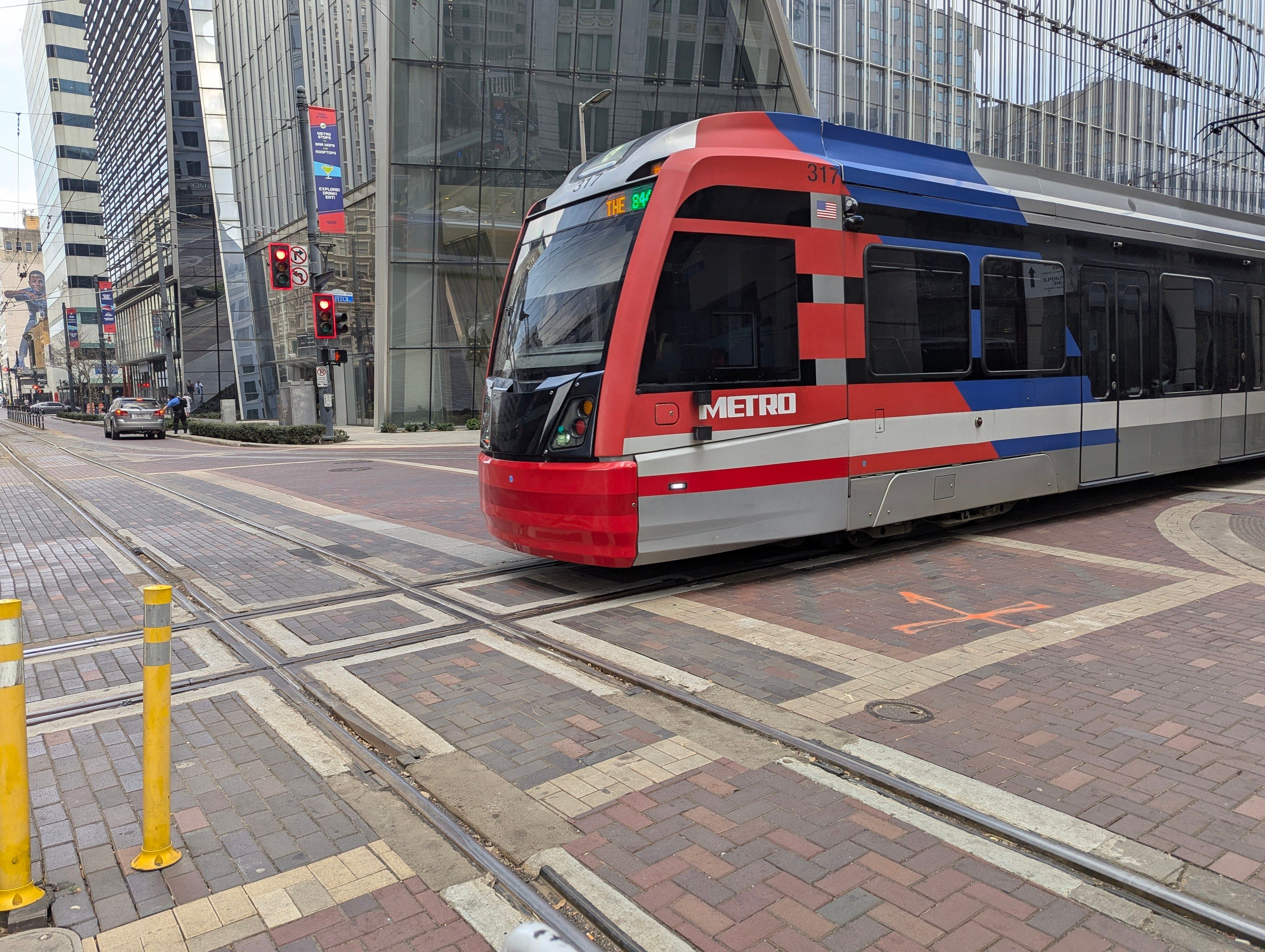 Double diamond where the two lines meet