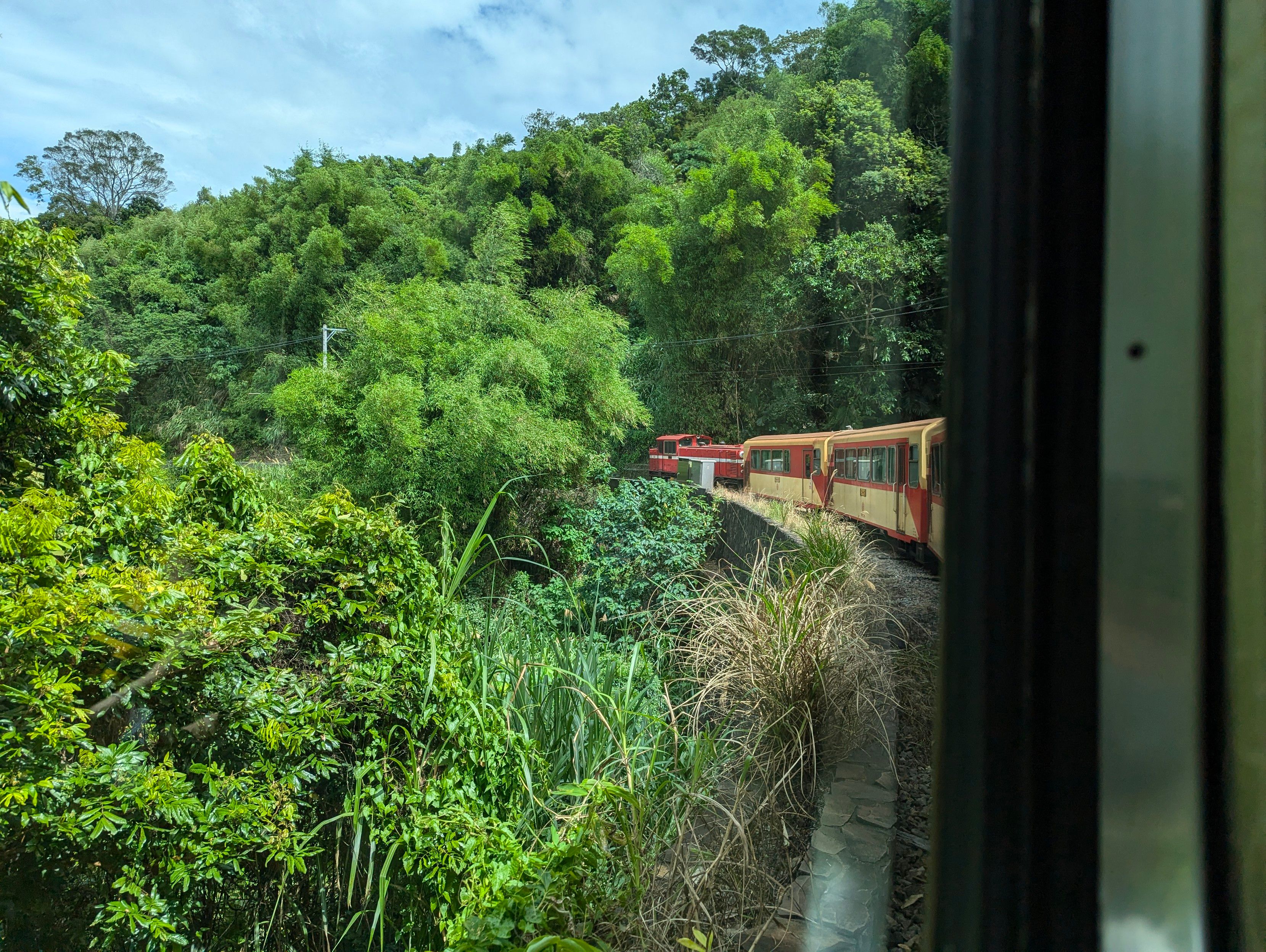 So many curves to allow cool shots