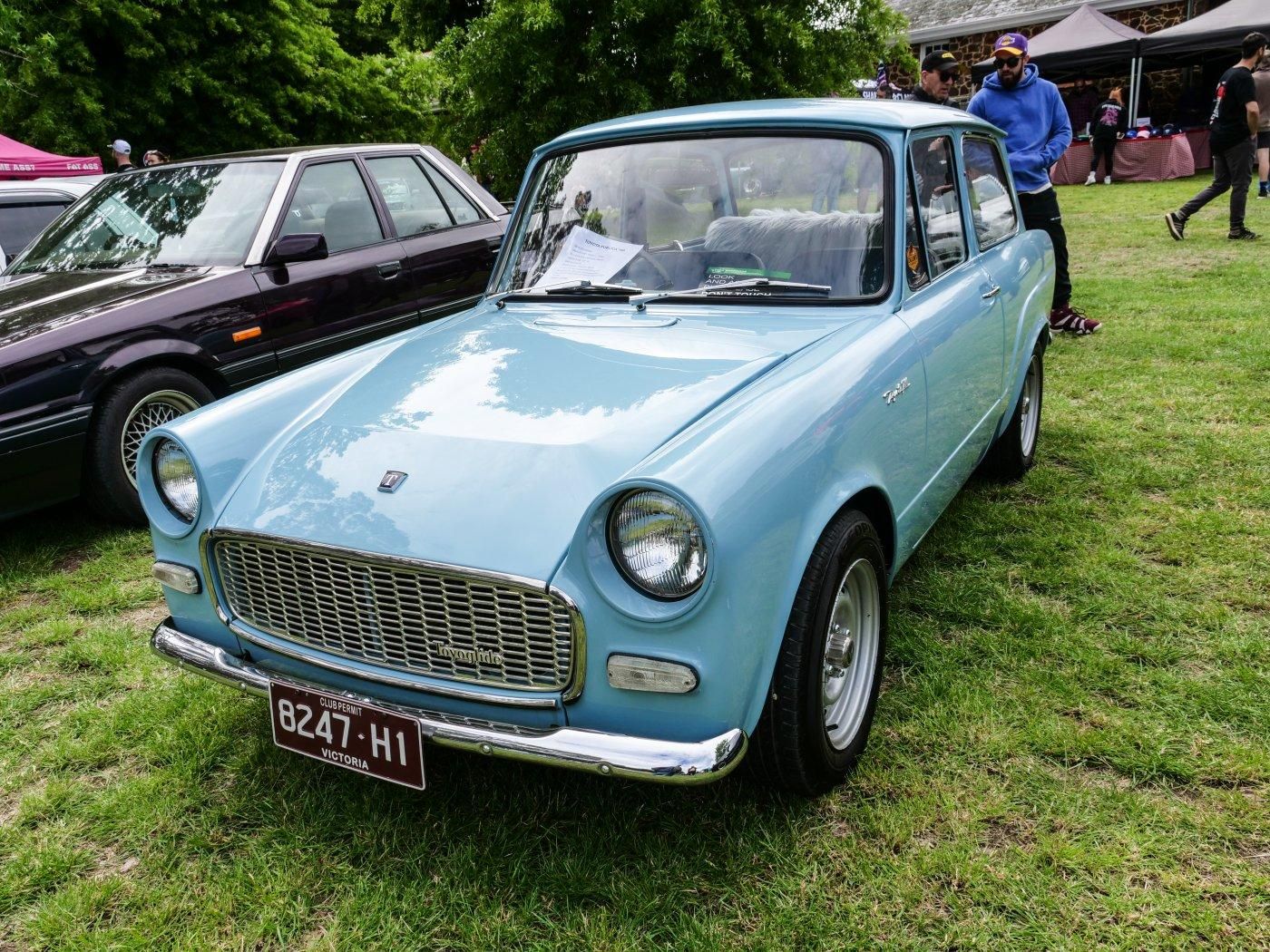 Toyota Publica 700