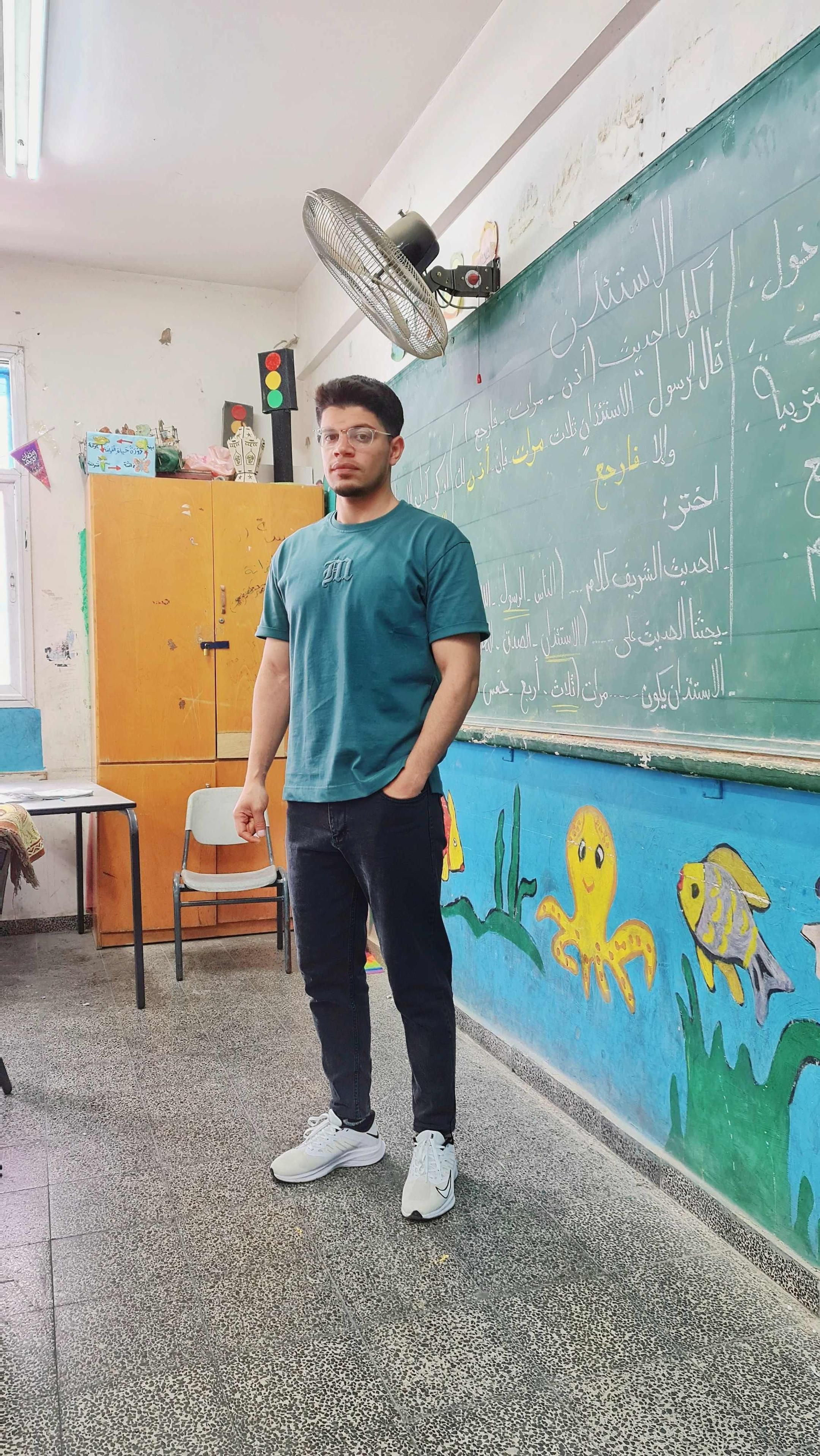 My phone battery has run out…
I’m going now to my bed in the tent, in this harsh cold.
Hoping to wake up and find a new donation from you 🤍
Only one small donation remains to reach €1,000.
Maybe that donation will be from you.
You go to sleep in peace…
And I go to sleep hoping for a donation.
Please help us
https://chuffed.org/project/144437
#gaza #palestine 
