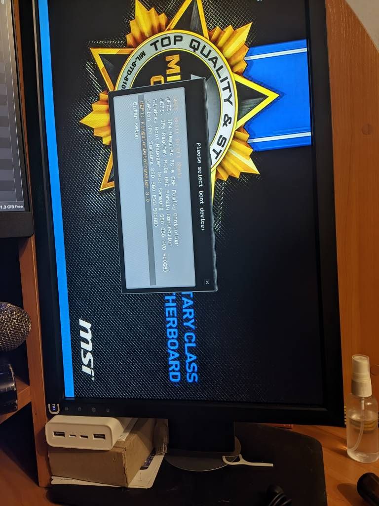 Bios boot screen but angled 90°
