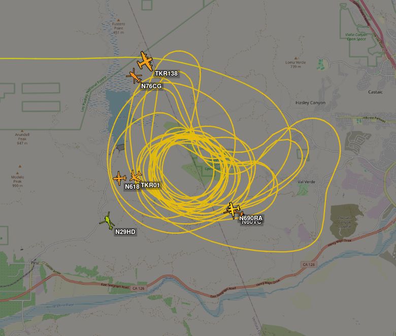 Yellow lines showing manyp lanes going in circles near Lake Piru and the Ventura/ LA county line