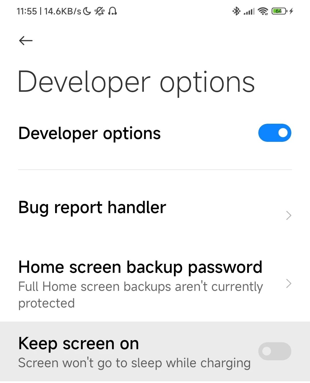 Developer options su MIUI 12

-> Keep screen on
Screen won't go to sleep while charging