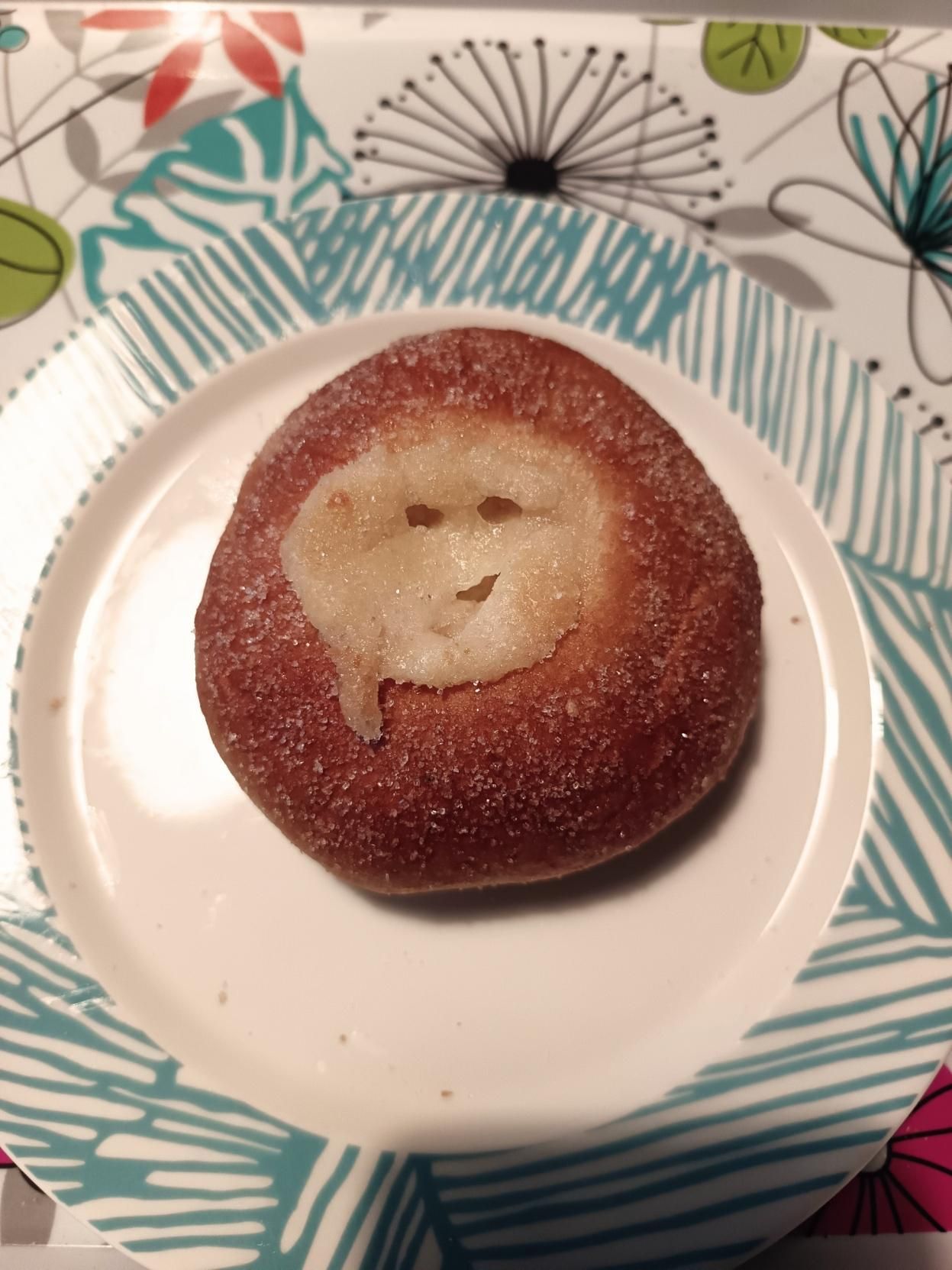 a bun with a face.