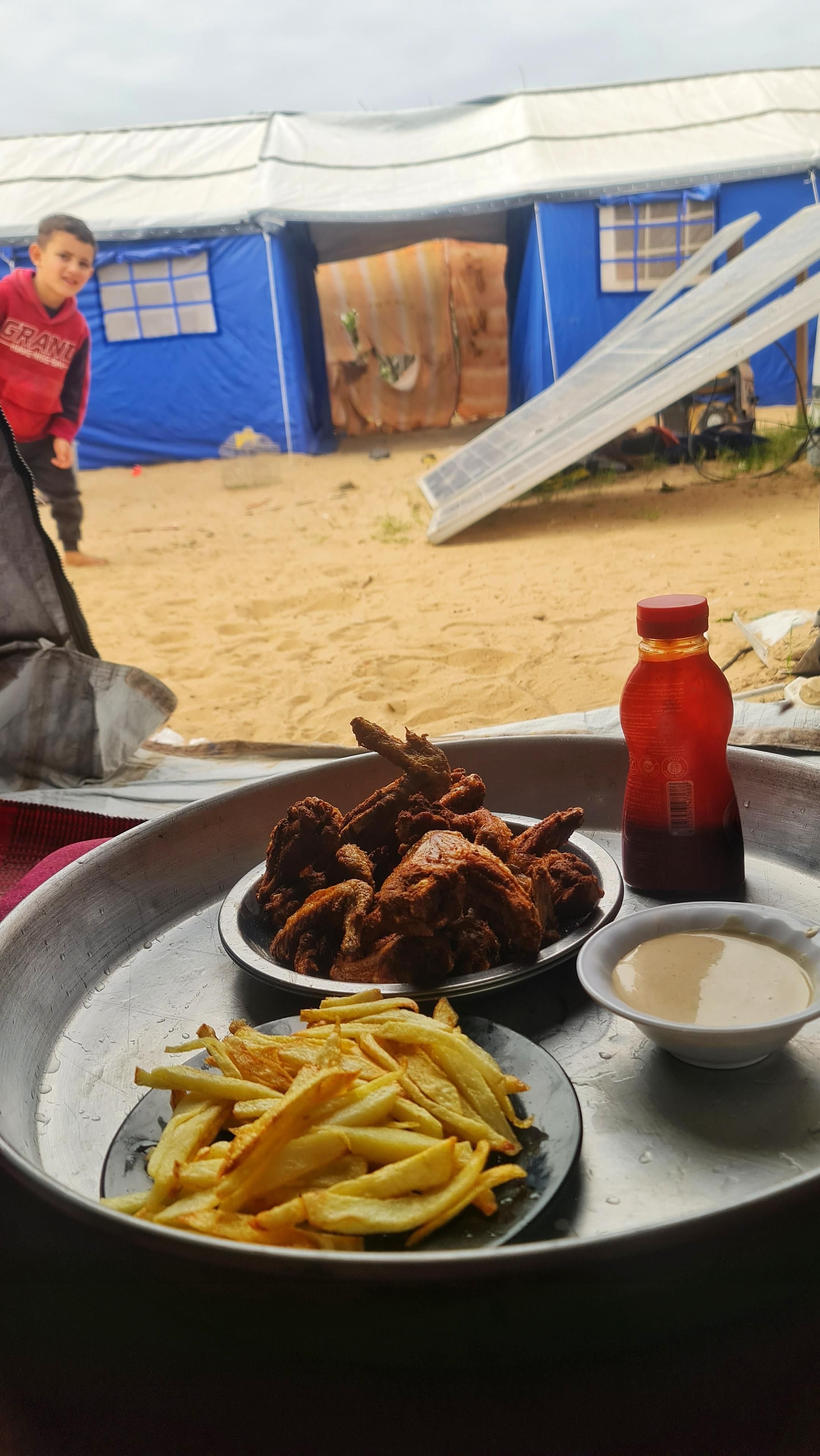 After a long break from eating meat.
This lunch was paid for by my friend Marion.
From this meal, children ate,
elderly people ate,
my wife, who suffers from malnutrition, ate,
and its goodness reached 9 people at once.
This was a sincere humanitarian act that restored some strength and hope to us.
Heartfelt thanks to Marion for standing by us and for her noble support.
For anyone who would like to contribute to providing a meal, this is the link: https://chuffed.org/project/144437
#gaza #palestine 