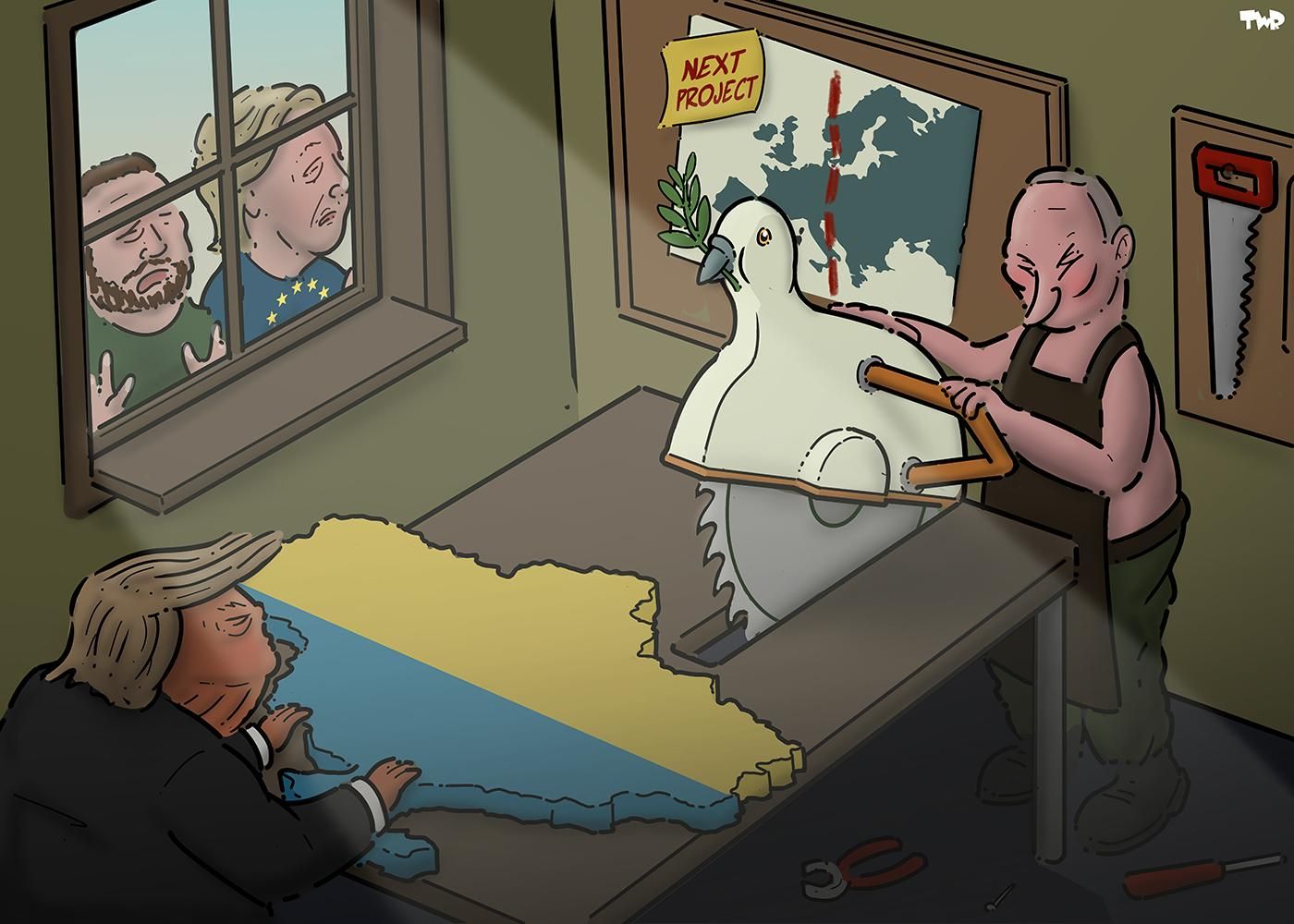 Cartoon showing a workshop with Putin and Trump at a worktable with an integrated circular saw. Trump is pushing a piece of wood in the shape of Ukraine towards the saw, which is operated by Putin. The hood of the saw is shaped like a peace dive. Outside, Zelensky and Von der Leyen are looking in through the window, hands against the glass. On the wall of the workshop is a map of Europe with a post it on it that reads 'next project'.