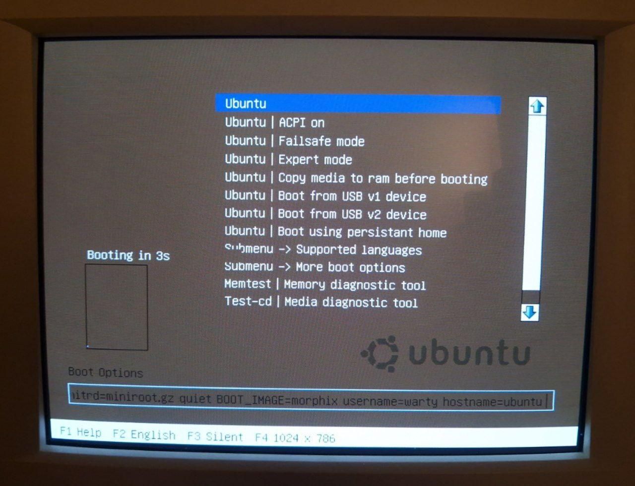 Ubuntu 4.10 Live CD boot screen as seen on the CRT