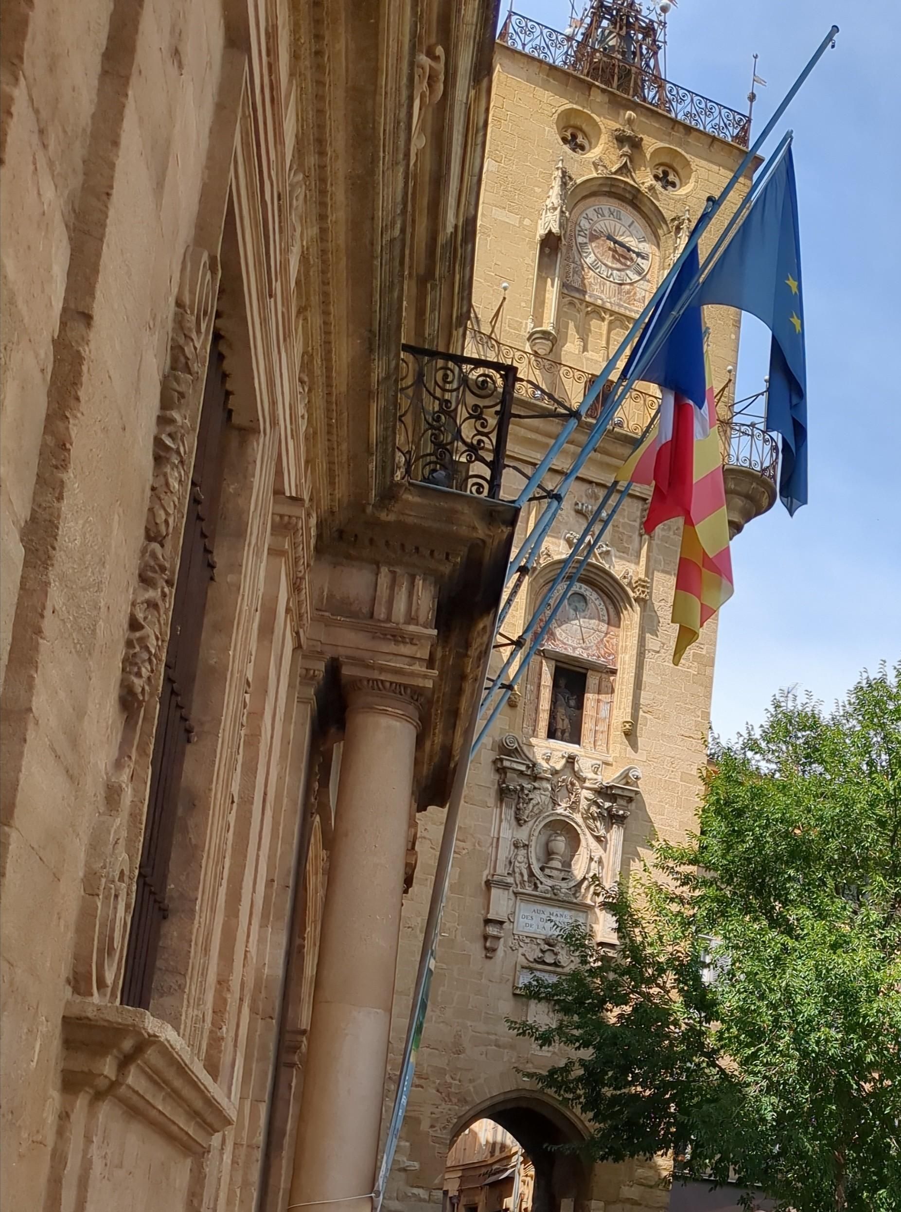 Blick auf das Rathaus