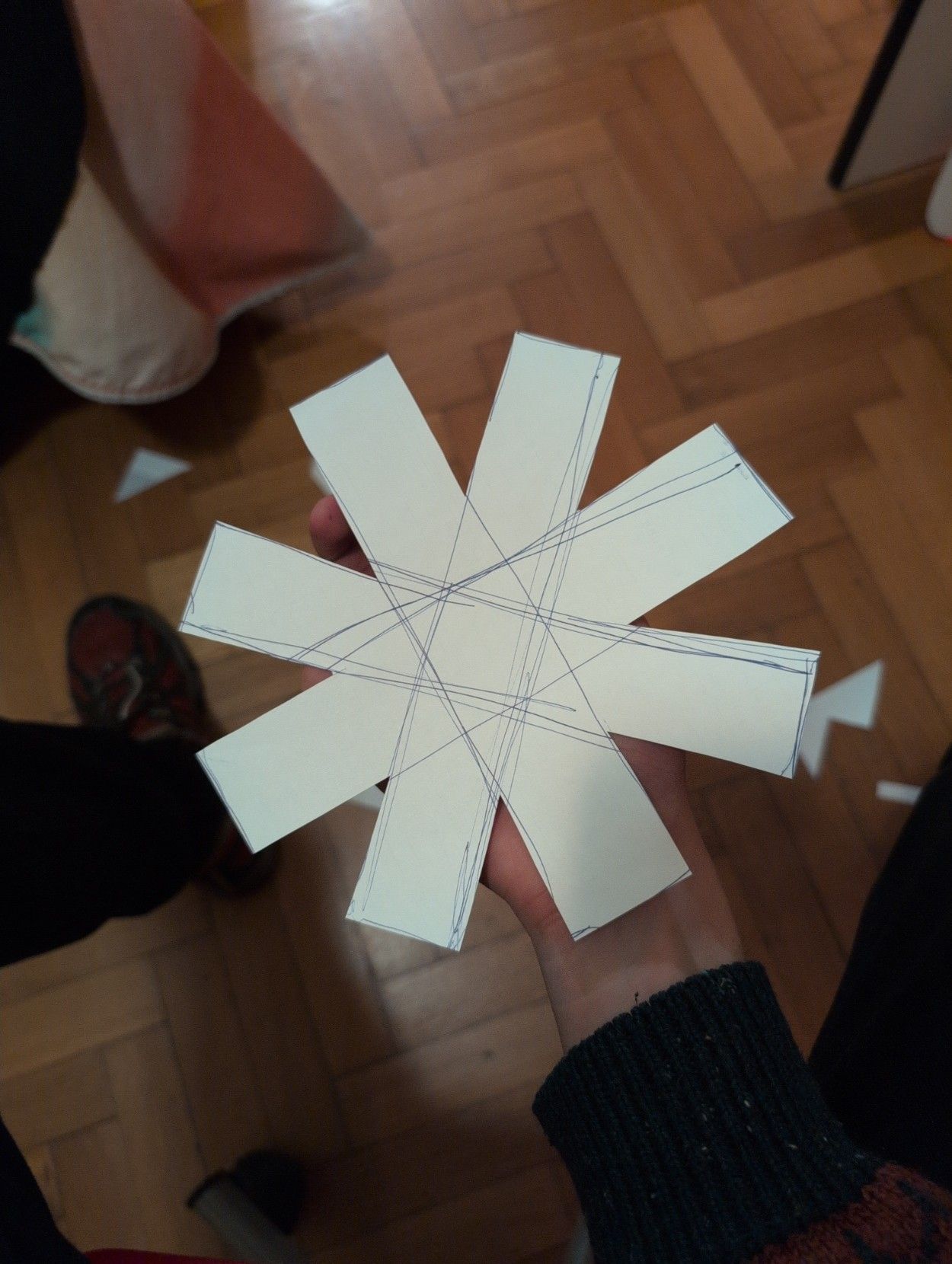 A piece of paper shaped as an asterisk.