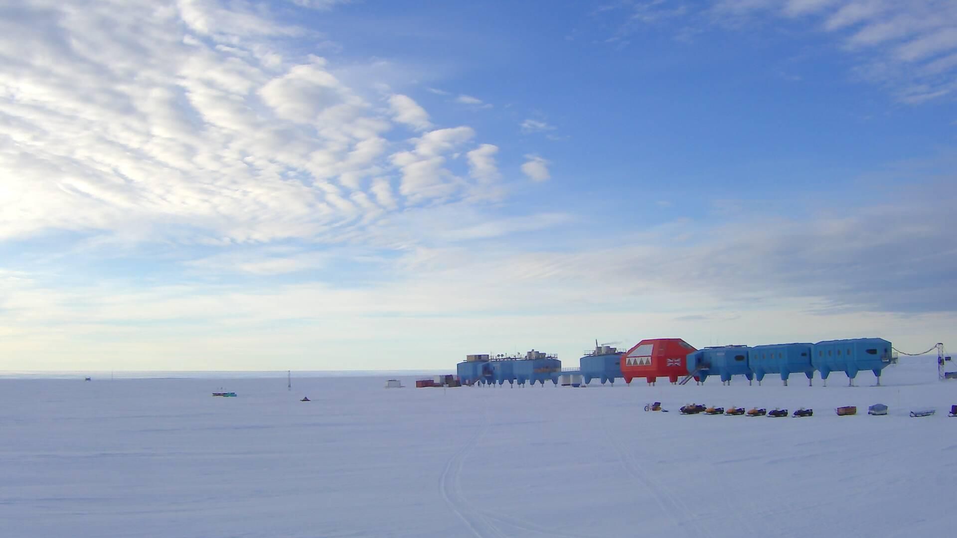 View from the Halley VI webcam. It's cloudy. It's 23ºF/-5ºC.