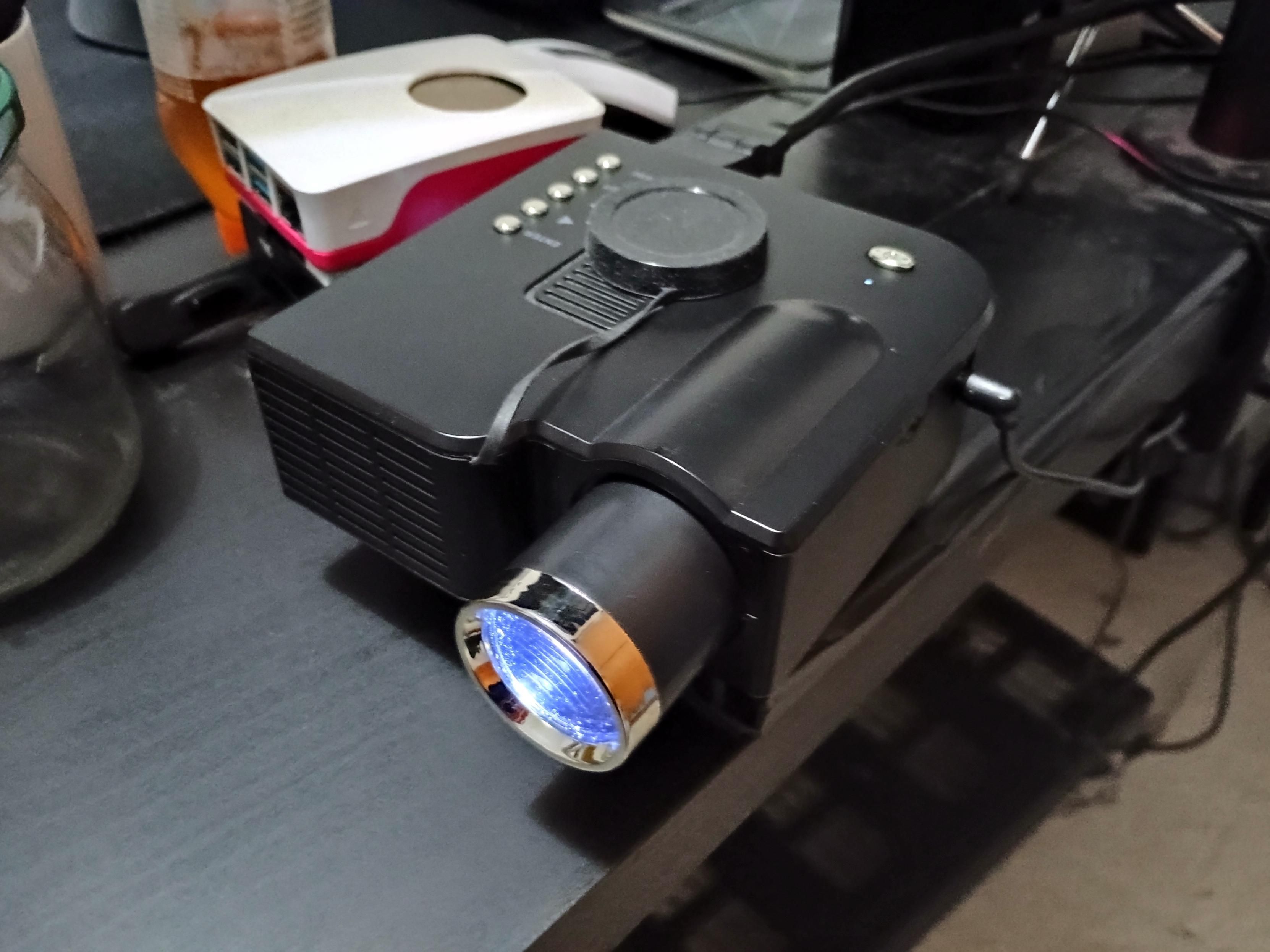 Proiettore economico