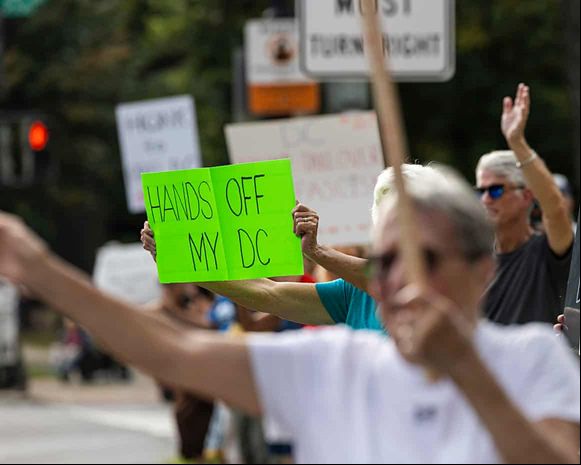 Phot of protesters in DC