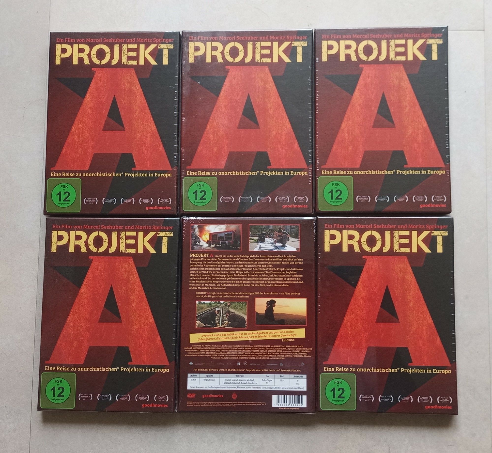 6 CD-Hüllen des Dok-Films Projekt A