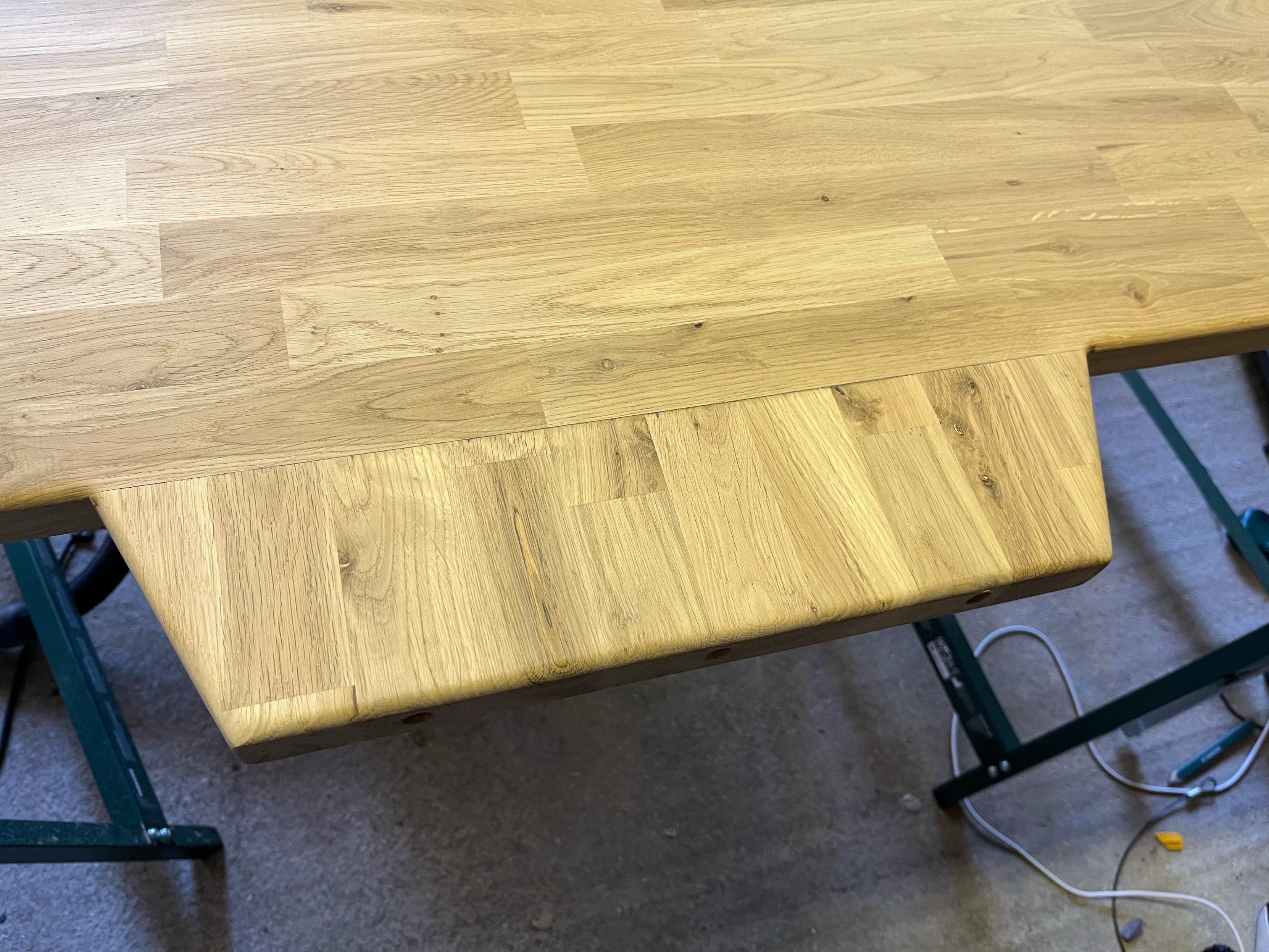 Monitor stand outrider from above 