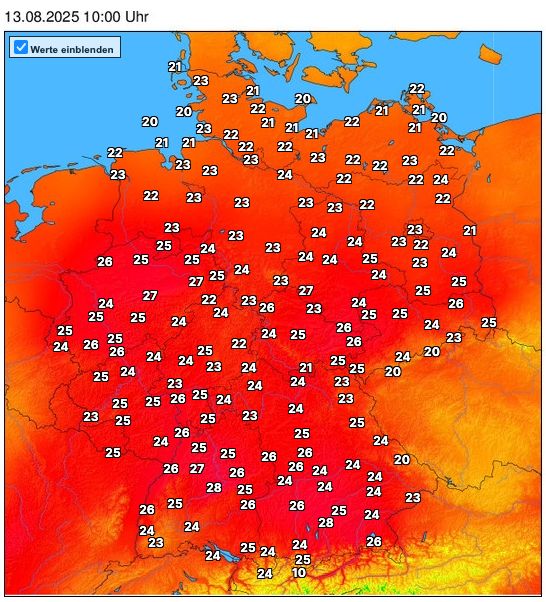 Deutschland-Karte mit den Temperaturen um 10 Uhr am 13.8.25. Die Werte liegen zwischen 20° C im Norden an der Küsten und 28 ° C im Süden in Bayern.