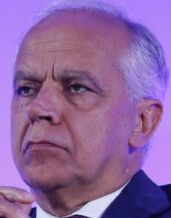 L'intelligenza di Piantedosi in un'immagine