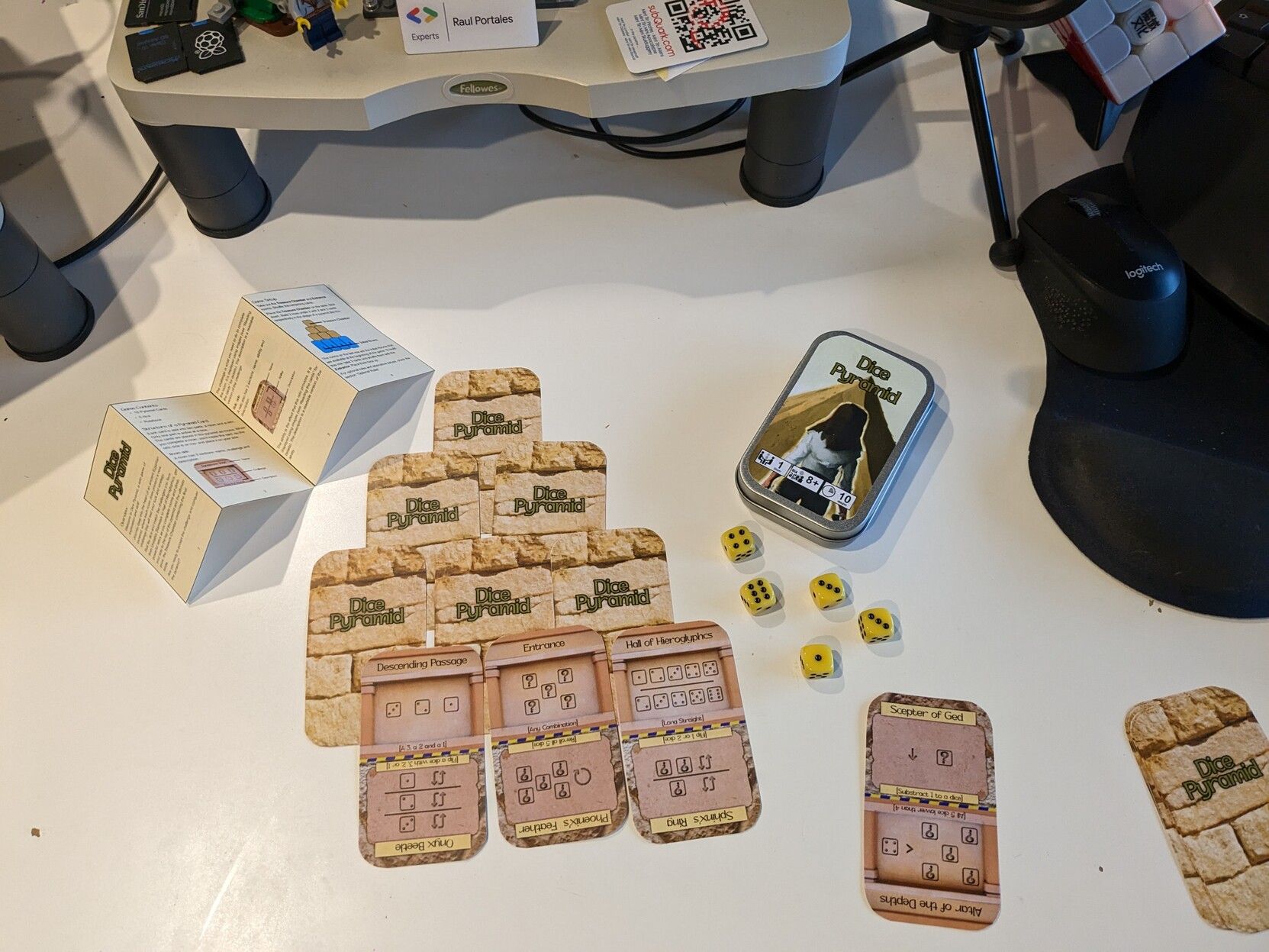 Game of Dice Pyramid in progress