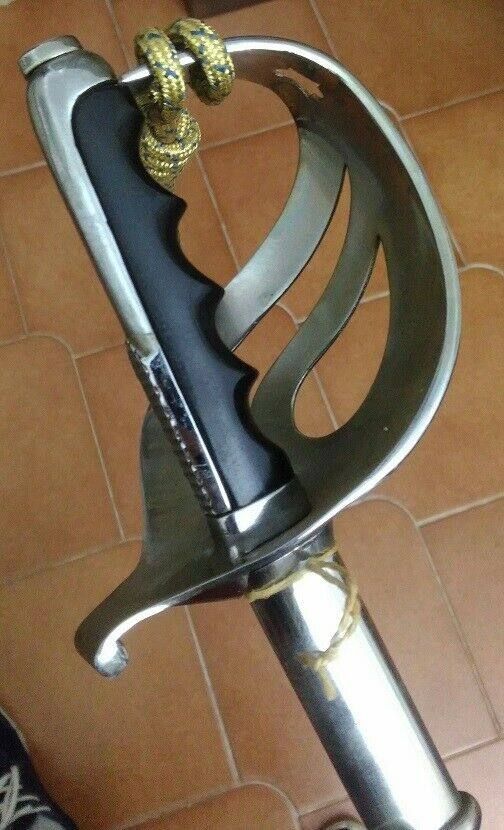 una sciabola da fanteria