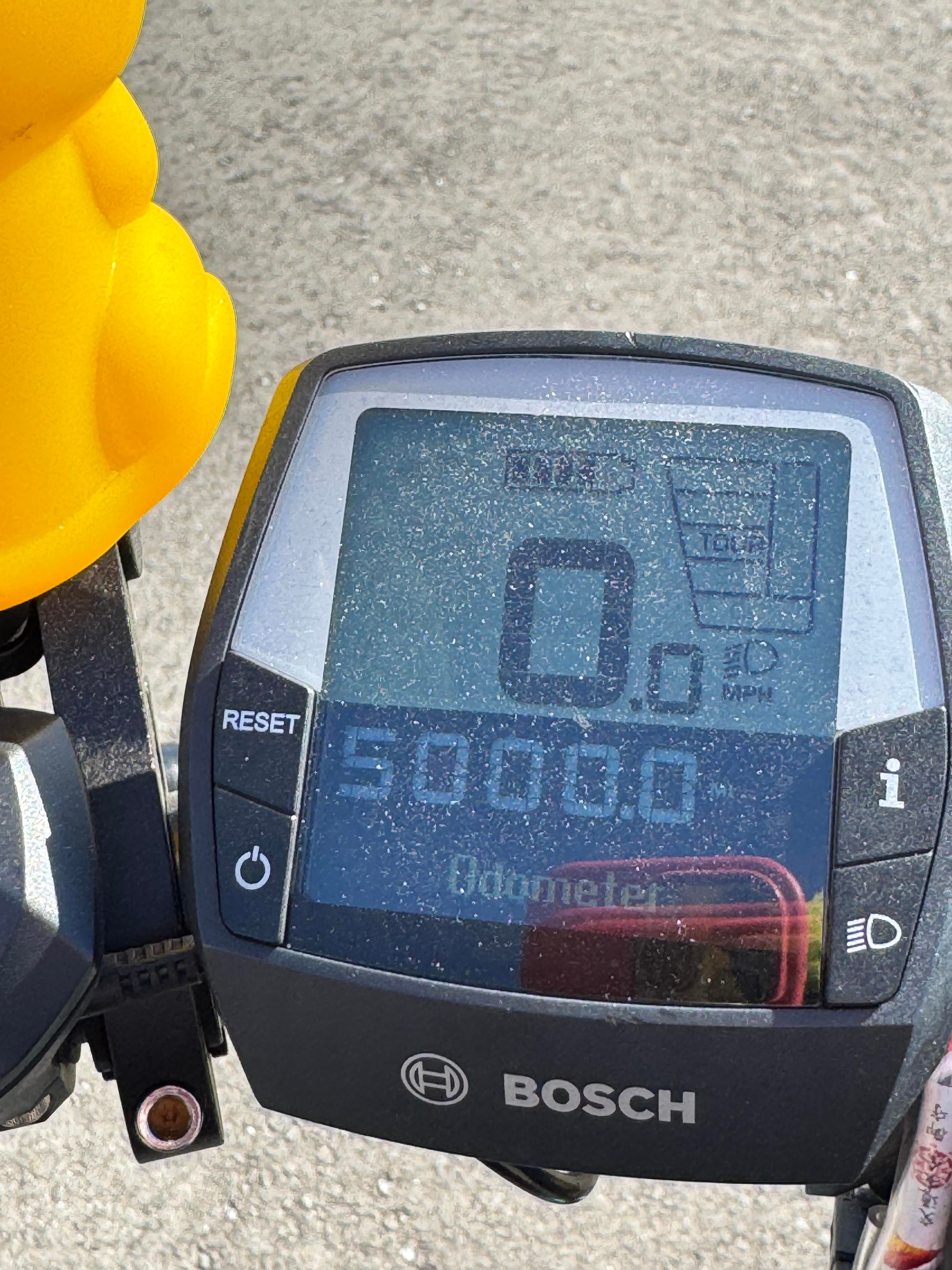Bike computer that says 5000.0 miles