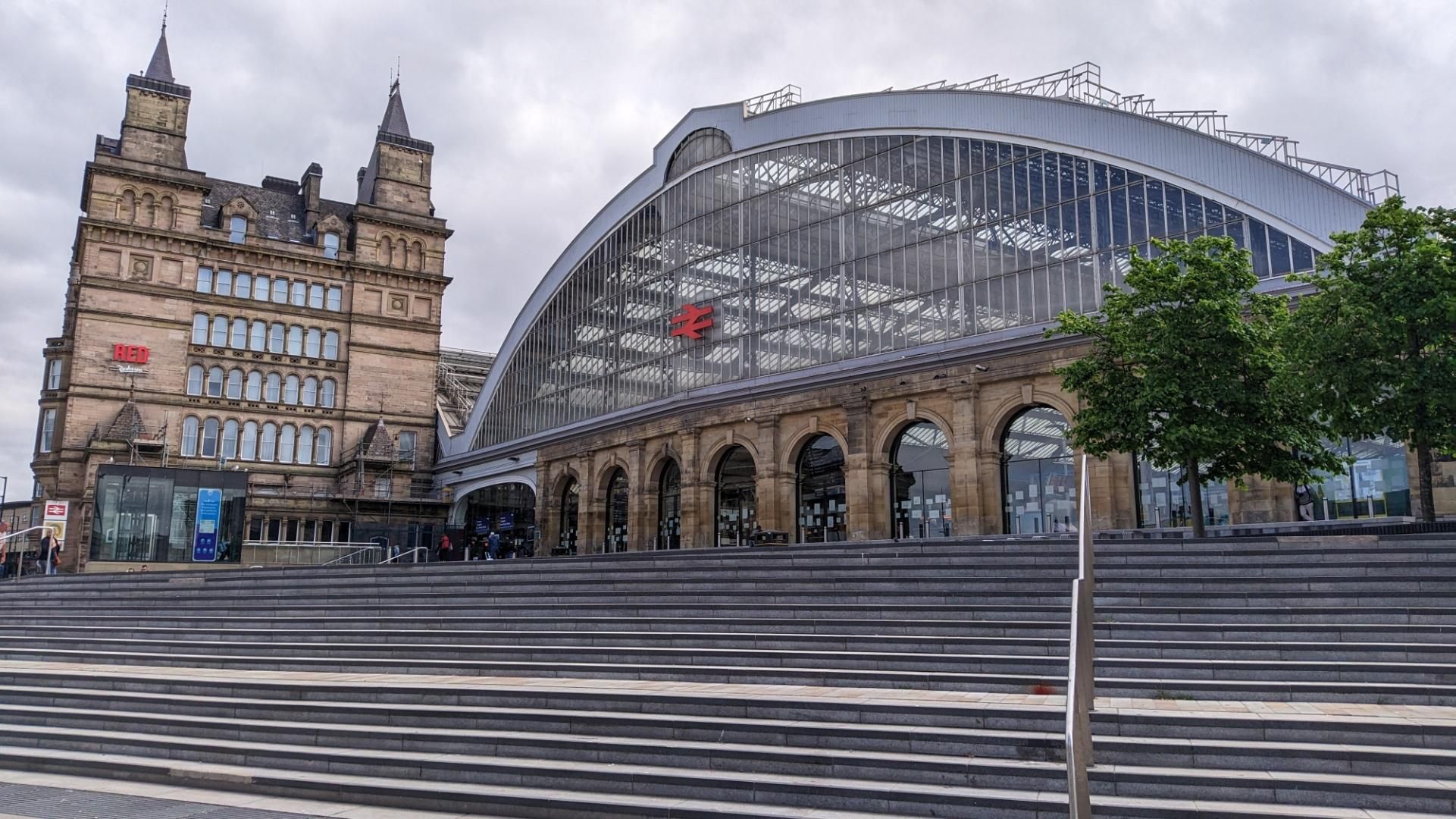 Liverpool Line Street from outside