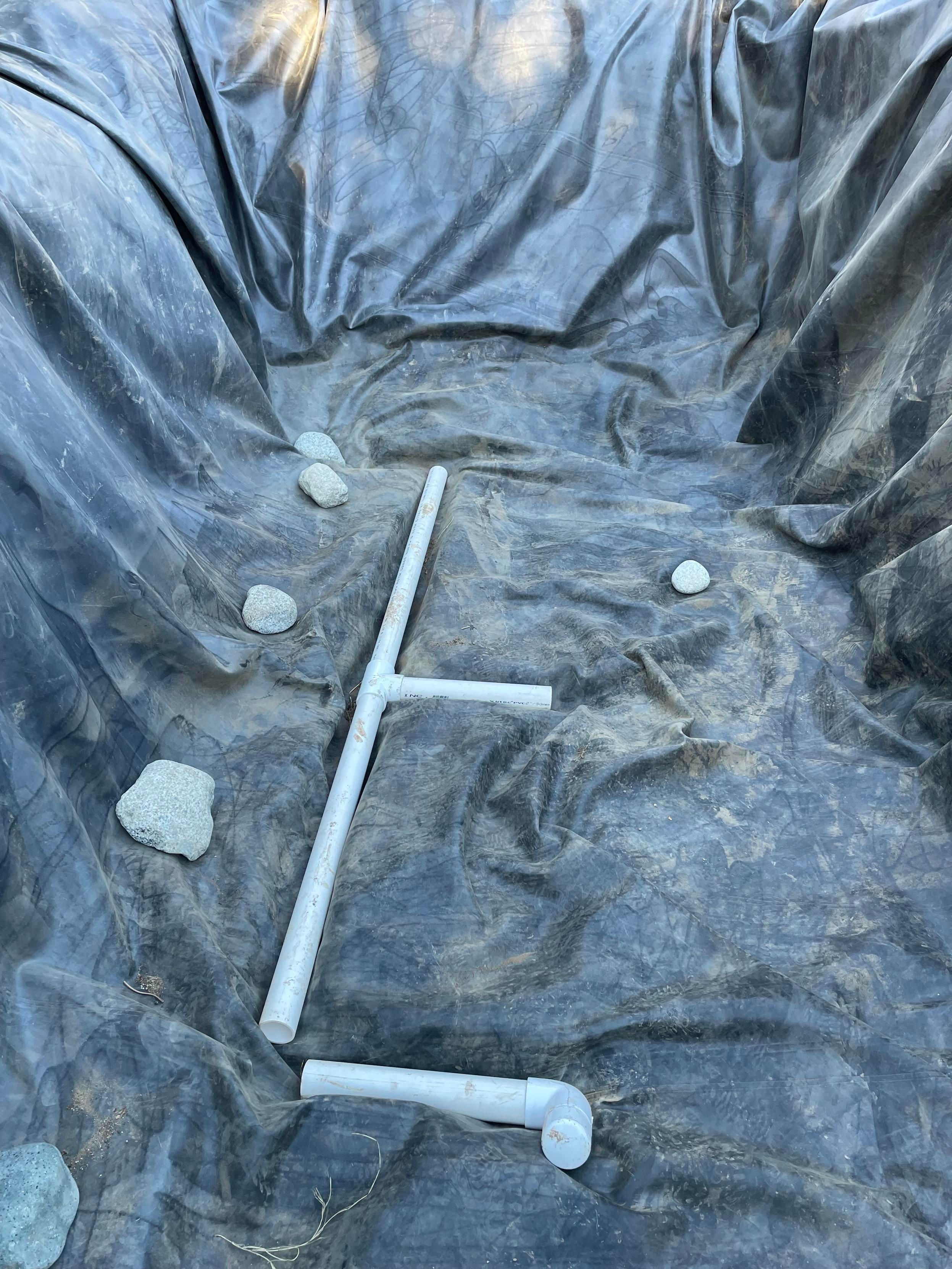 The picture I took yesterday of the whole line with rubber