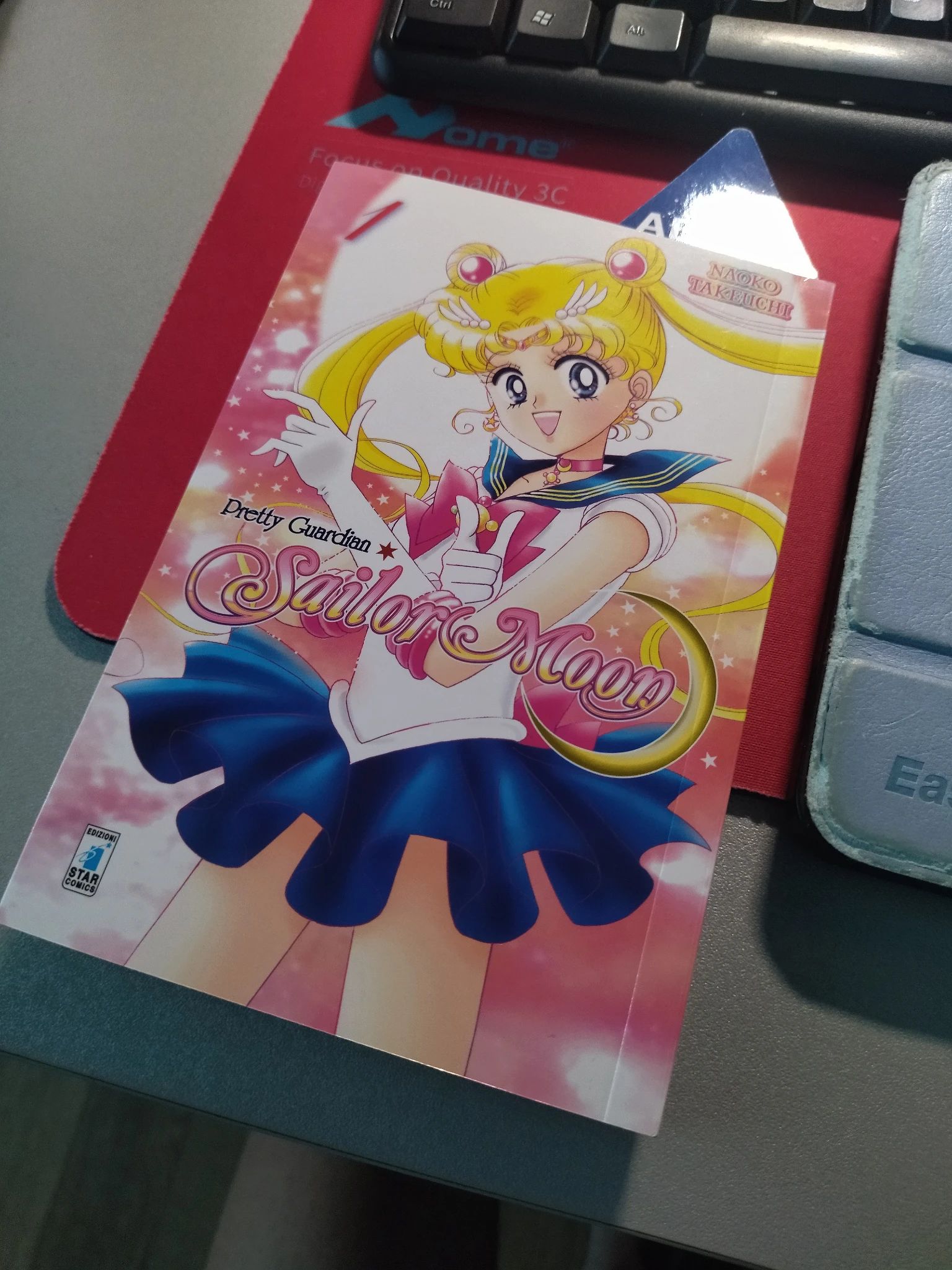 Pretty Guardian Sailor Moon manga vol.1 on my desk