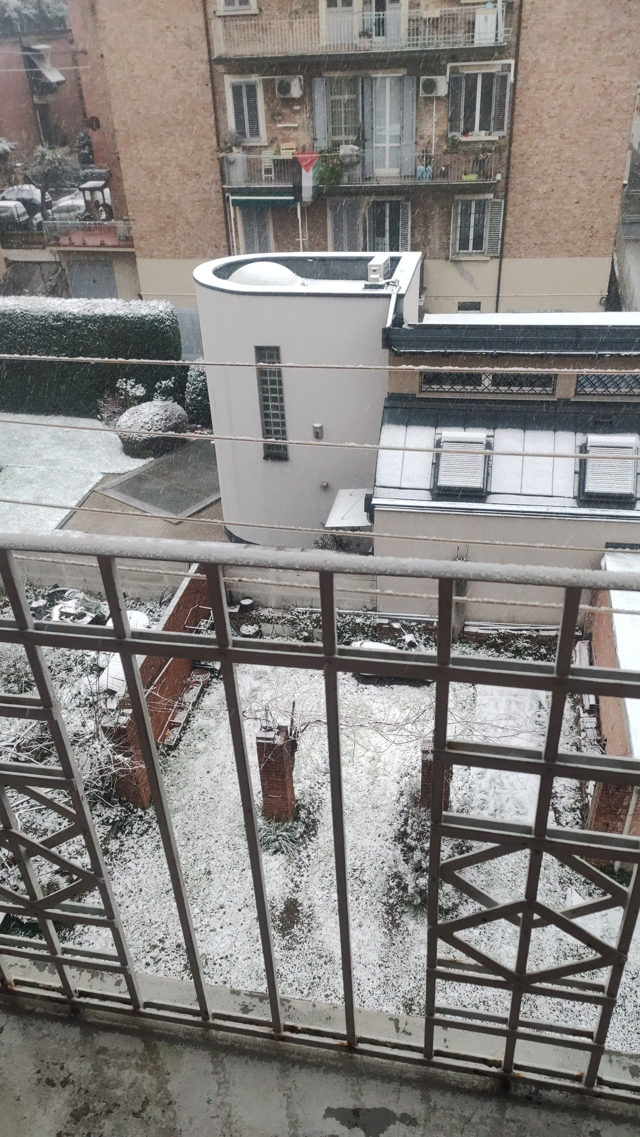 Risveglio Bolognese con la neve