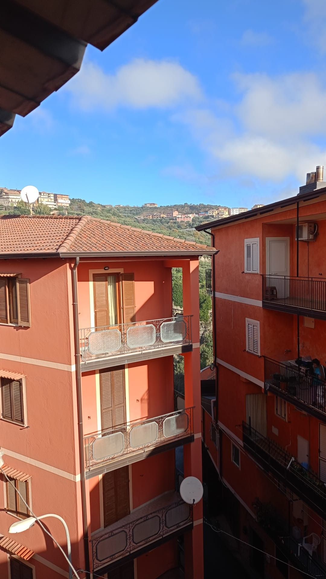 Risveglio Mesorachese (KR) con la neve