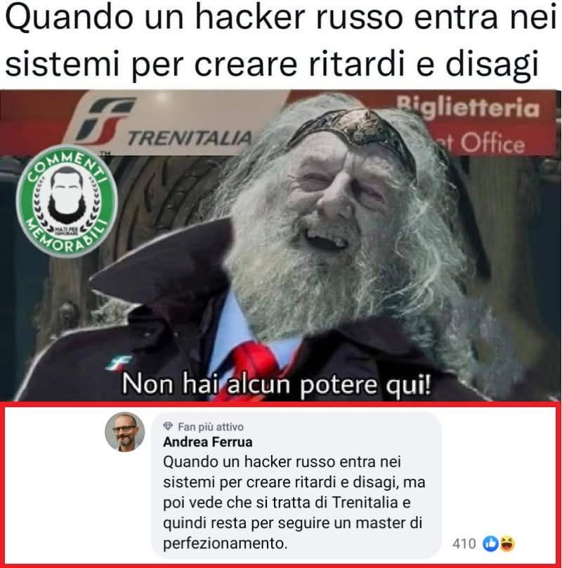 esto principale: “Quando un hacker russo entra nei sistemi per creare ritardi e disagi.” Immagine centrale: personaggio con lunghi capelli grigi, barba, cappotto scuro, camicia rossa, fascia blu, cappello; sfondo mostra il logo “Biglietteria Trenitalia”. Sezione inferiore: Commento di Andrea Ferrua: “Quando un hacker russo entra nei sistemi per creare ritardi e disagi, ma poi vede che si tratta di Trenitalia e quindi resta per seguire un master di perfezionamento.” Lato sinistro presenta il logo “Commenti Memorabili” con un viso cartone.