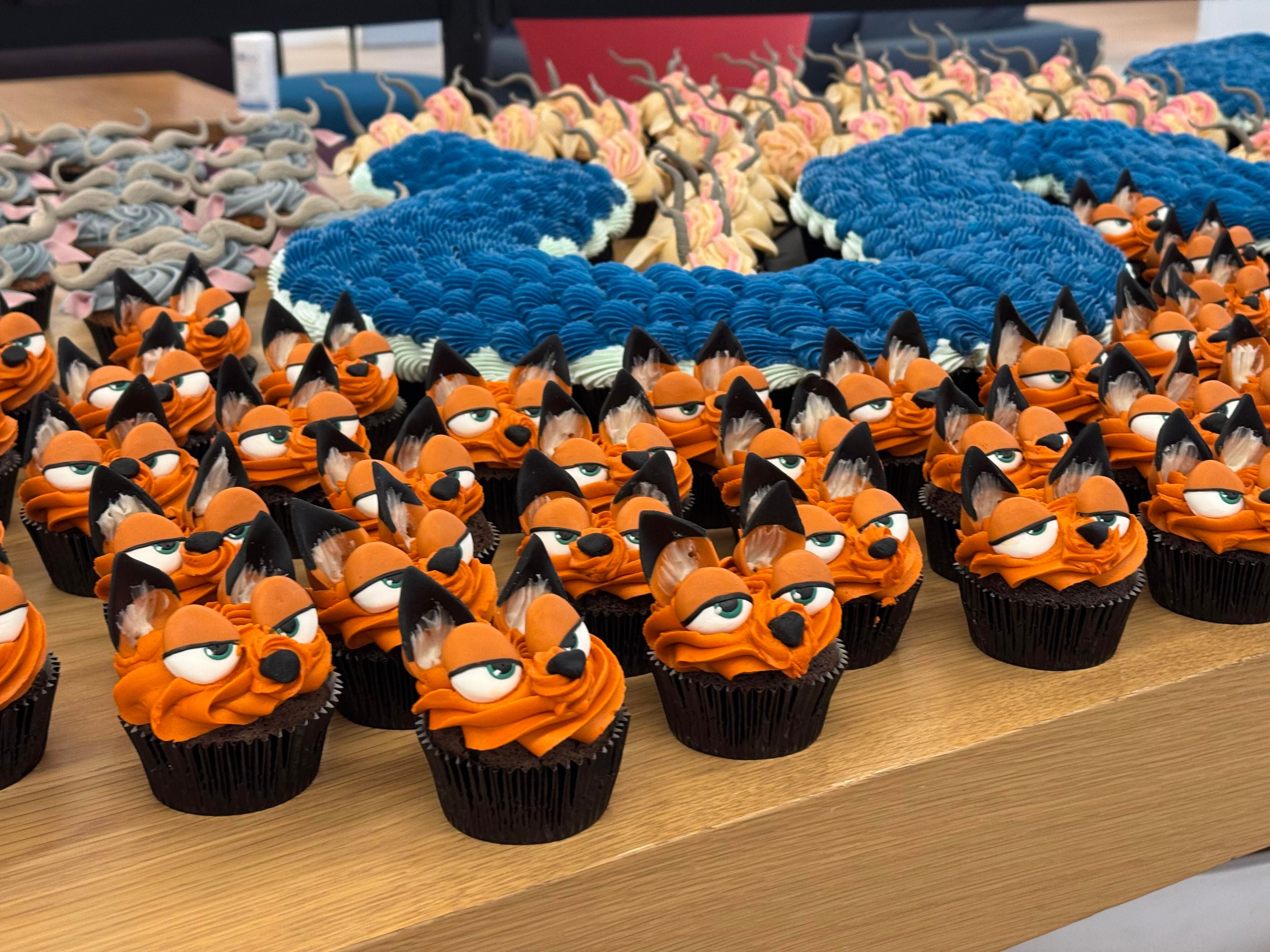 Closer view of the Nick-shaped cupcakes. The eyes are rather creepy.
