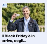 Un tizio che ha in mano una tessera, la didascalia dice: "Il Black Friday è in arrivo, cogli..."