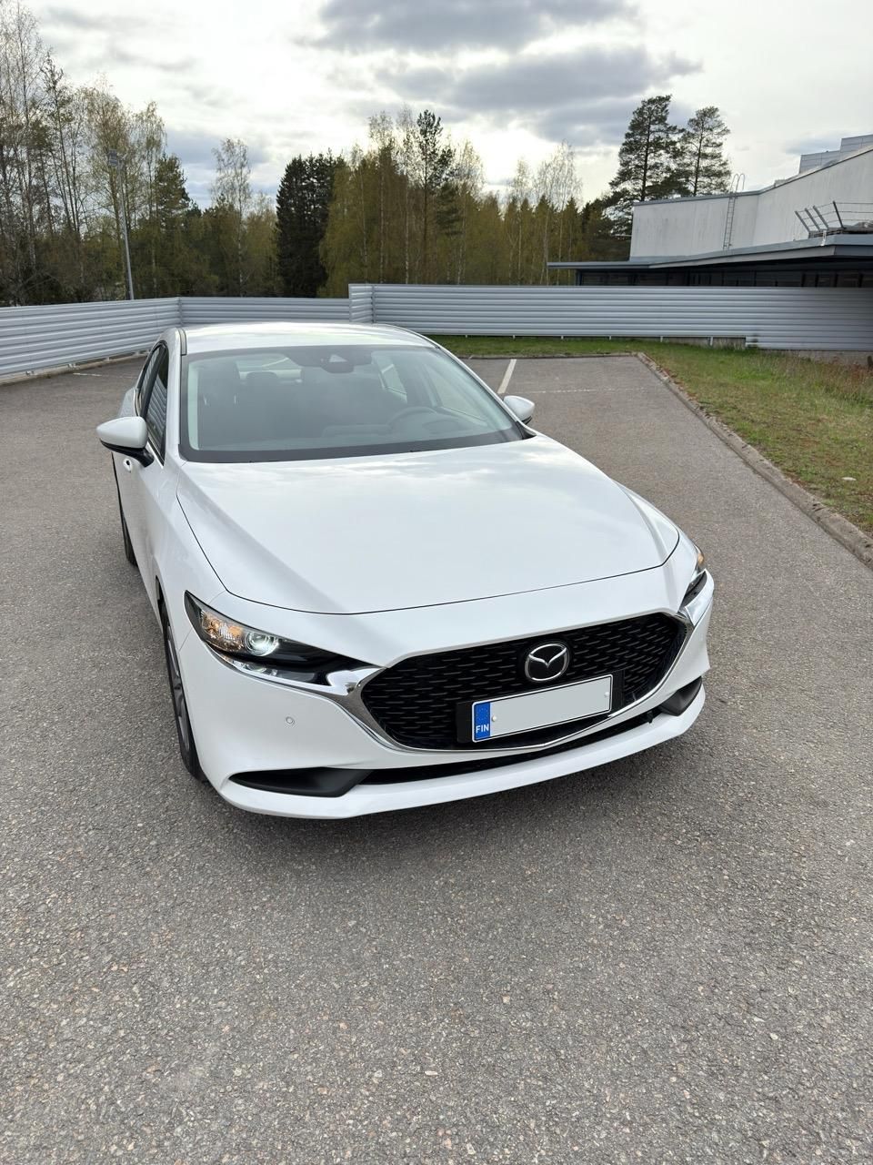 My Mazda 3 sedan 2019, Snowflake White Pearl 