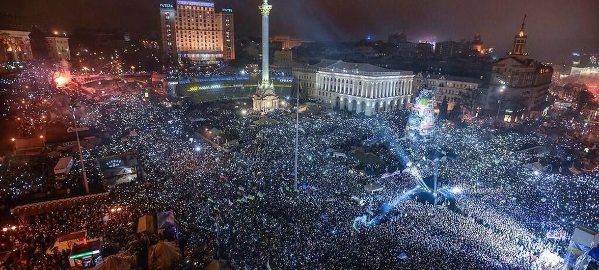 Huge crowds in Maidan Nezalezhnosti